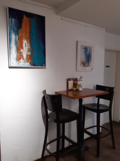 z.Zt. Bilder im Cafe Kona
St. Kassiansplatz 6, Regensburg